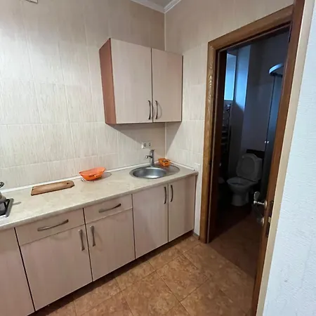 Rest House Πανσιόν Οδησσός