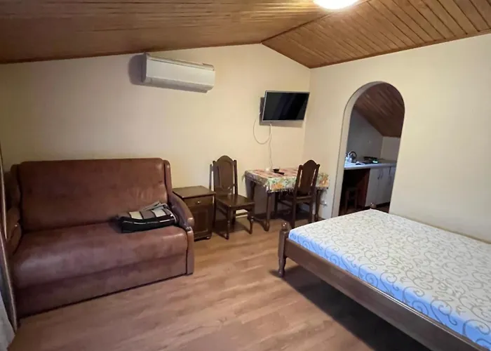 Rest House Affittacamere Odessa